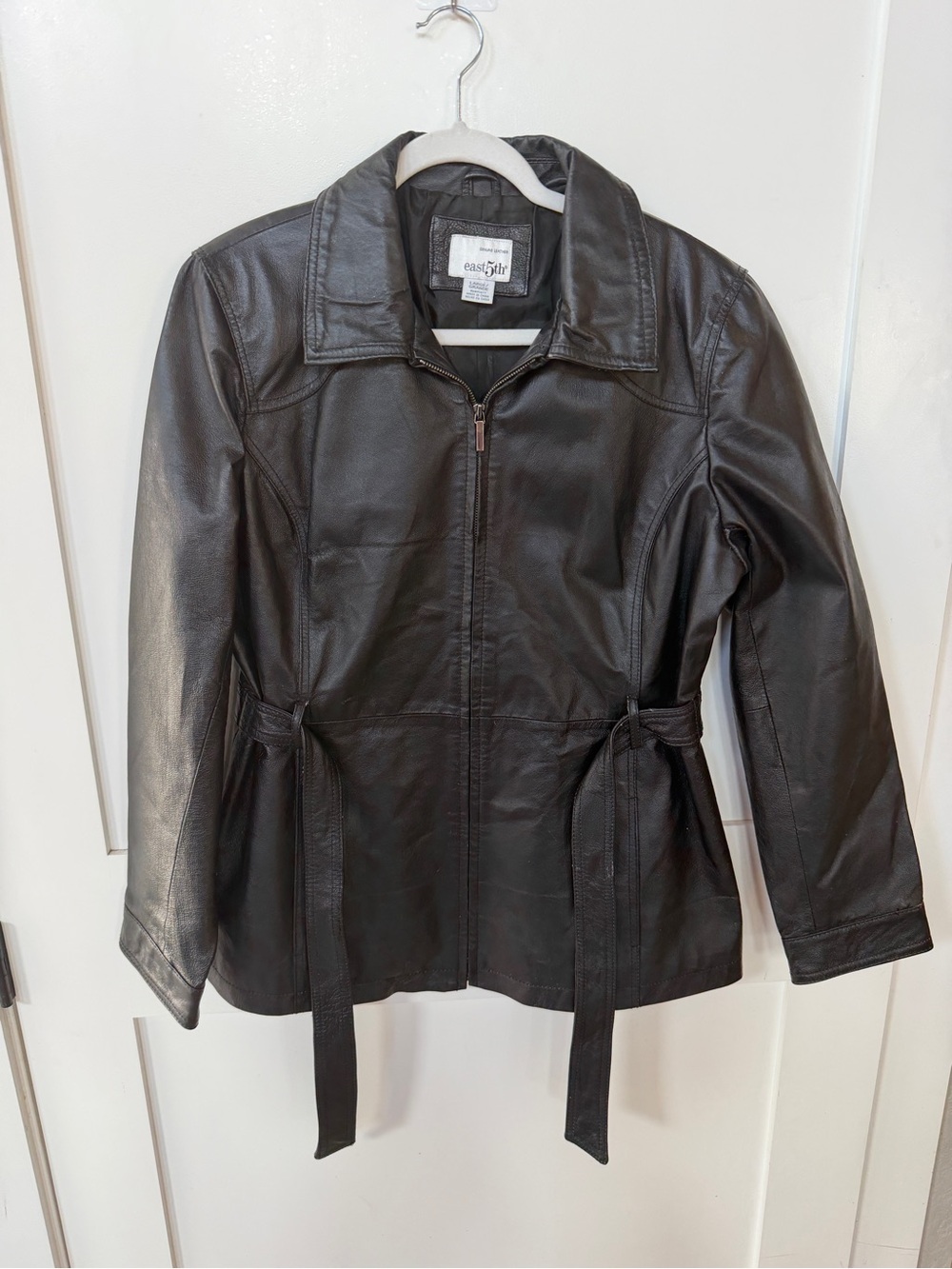 East 5th Women's Black Leather Zip-Front Jacket L
